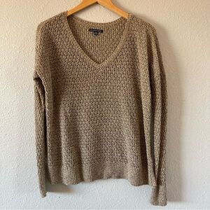 American Eagle Neutral Tan Open Knit Cozy Chic V-Neck Sweater Women’s Size Small